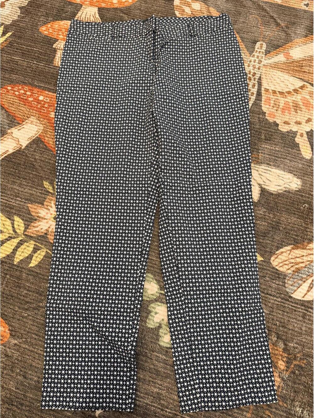 George Women's Pull-On Dress Pants Size 18 Black White Geometric Straight Leg